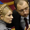 Яценюк сделает Тимошенко главной по тарифам